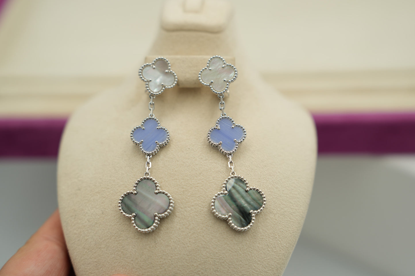 Mother of pearl & Chalcedony clover earrings 925 silver 18k white gold plated